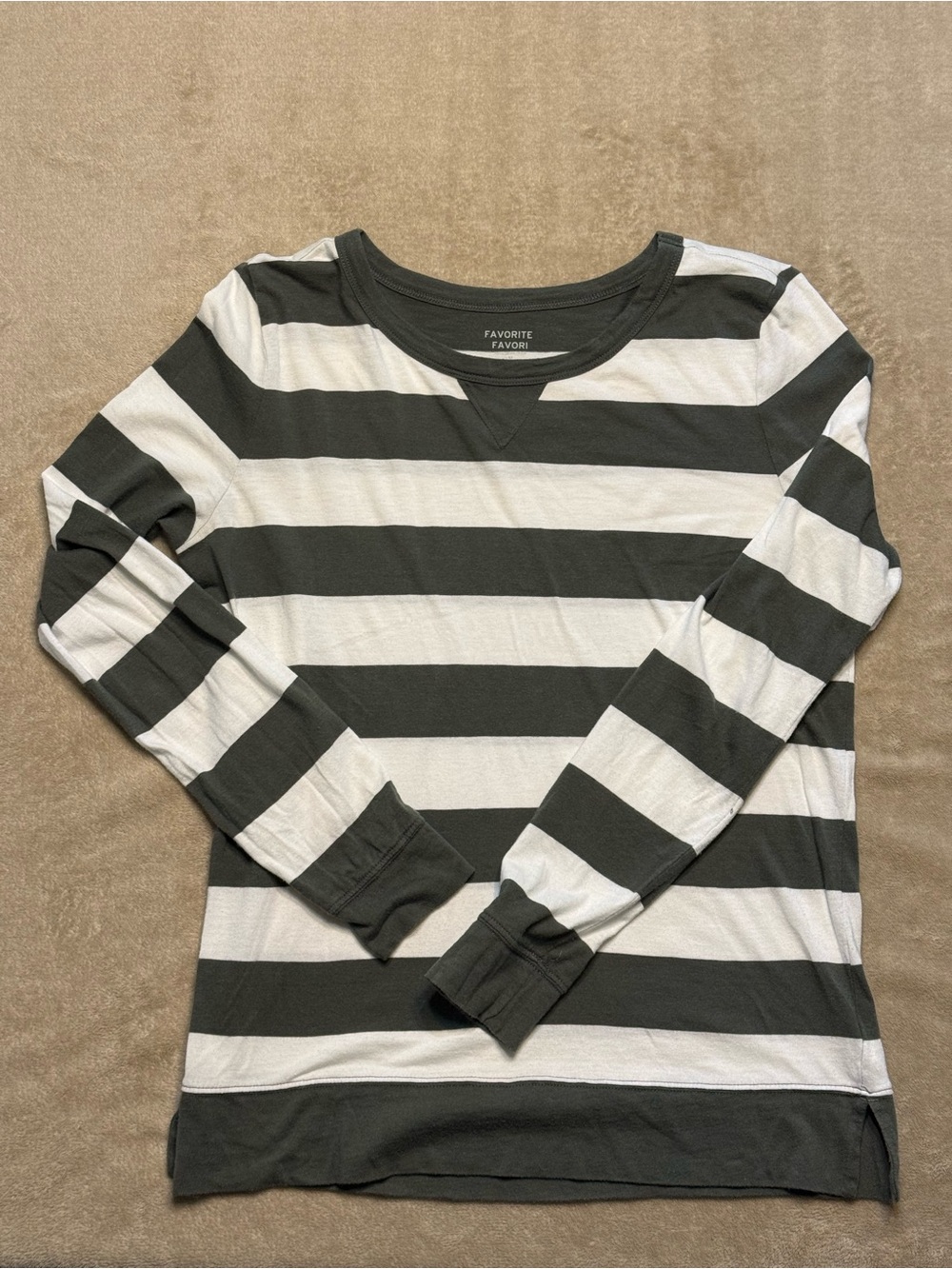 Gap Women’s Medium Favorite Douglas Fir & White Striped Long Sleeve